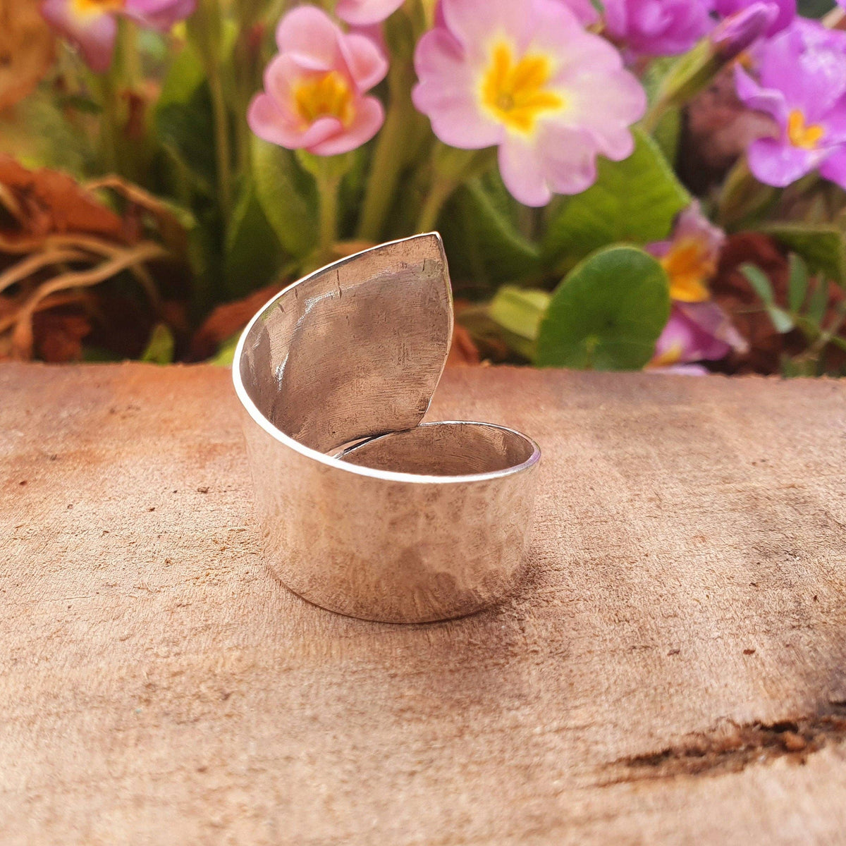 Hammered Silver Ring Labradorite, Adjustable Boho Silver Ring