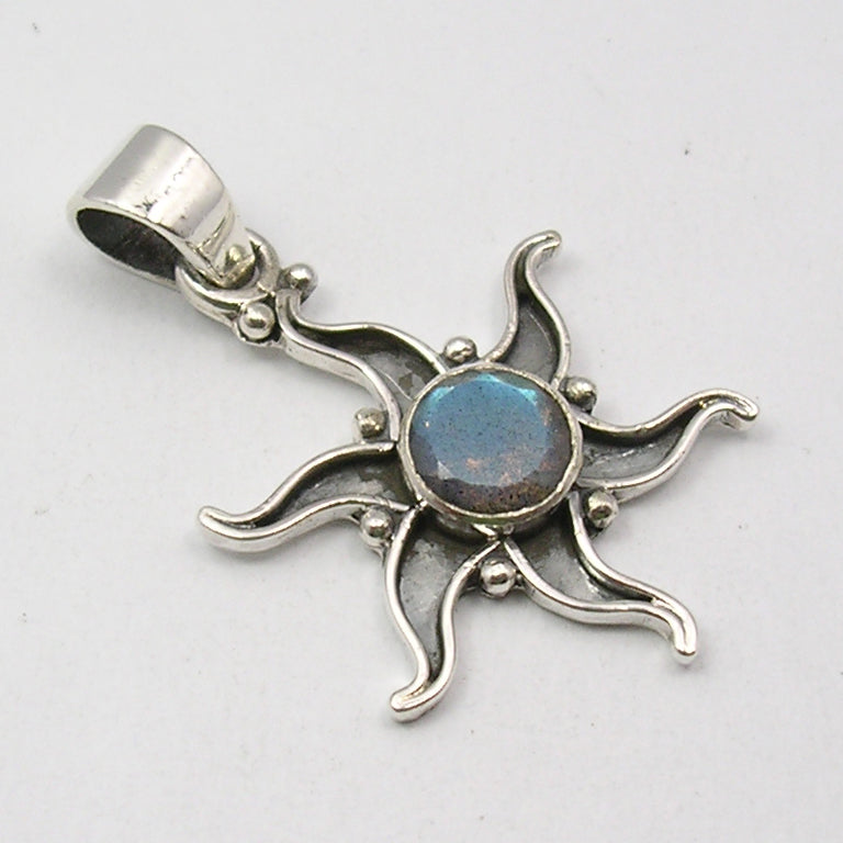 Labradorite Sterling Silver Pendant
