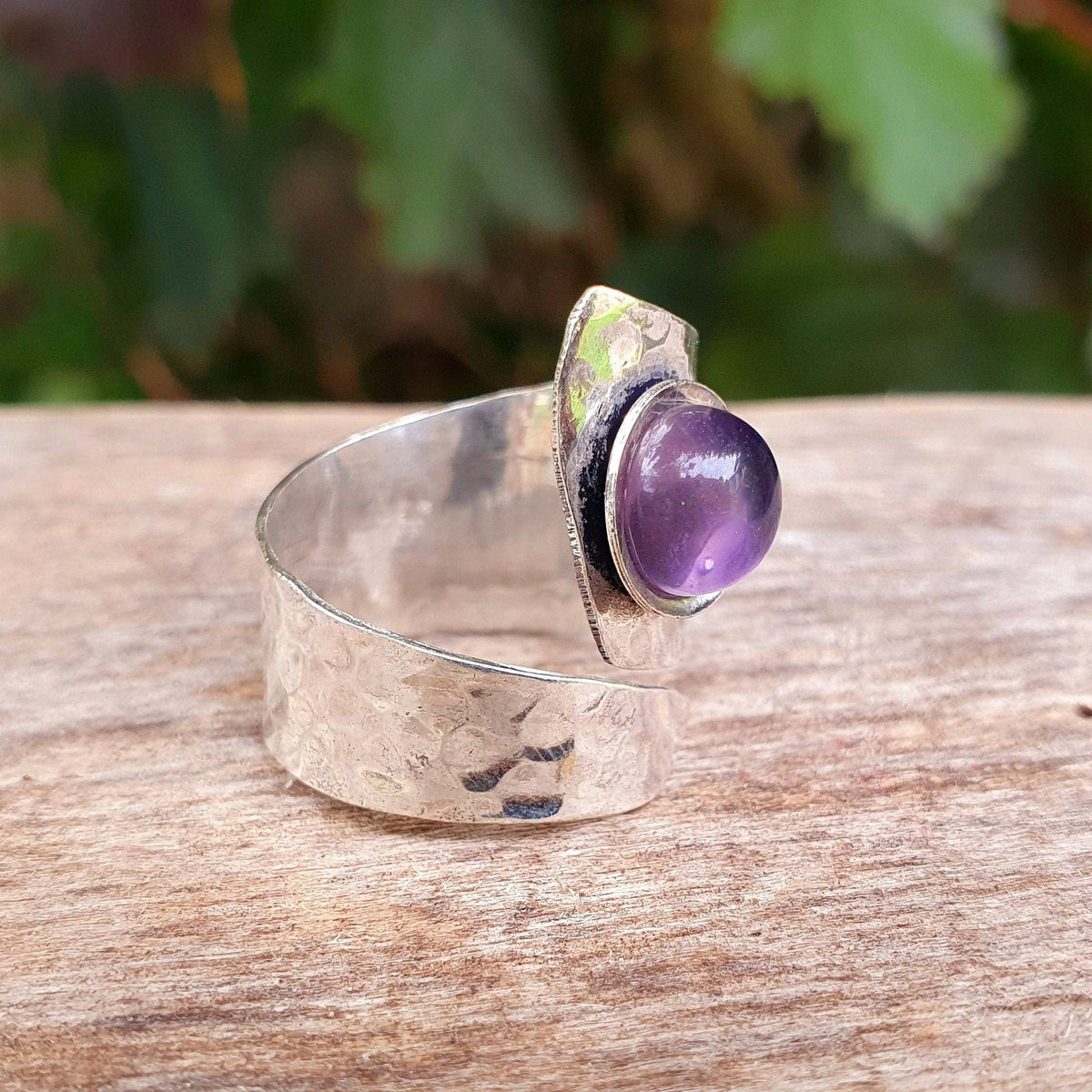 Ethnic style Silver & Amethyst Ring / Adjustable / Boho / Bohemian / Psy / Rustic / Tribal / Gypsy / Festival / Healing / Festival
