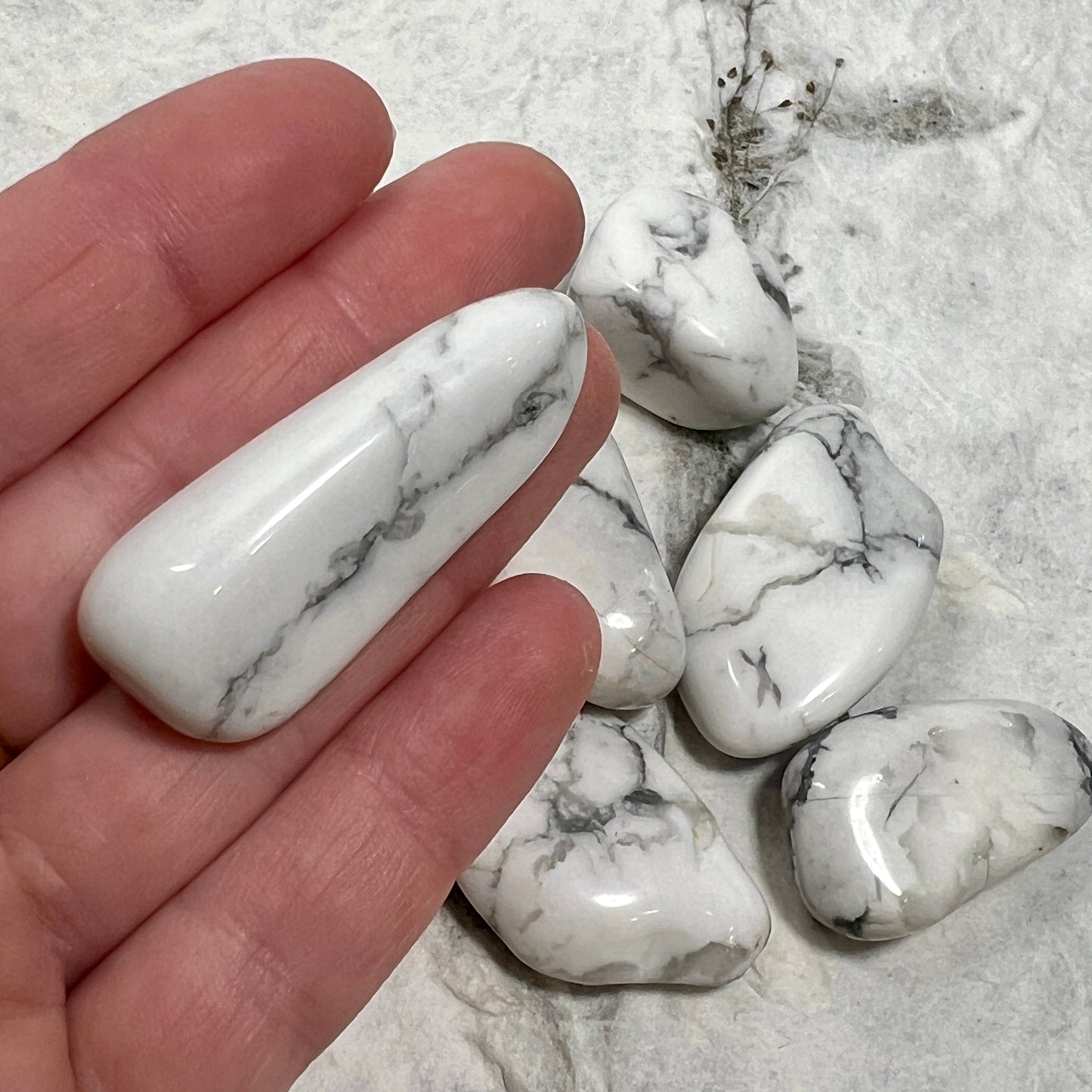 Howlite Tumblestone