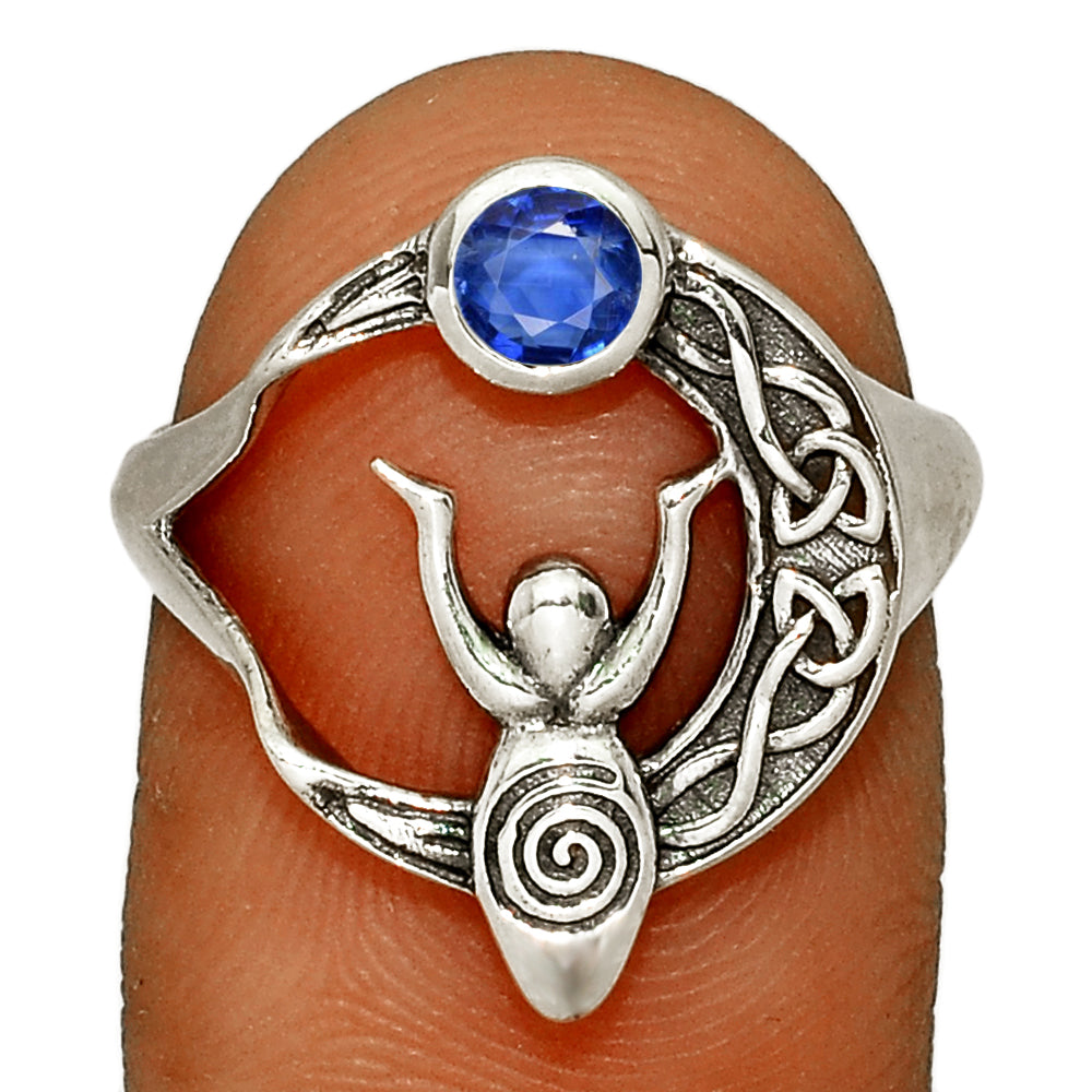 Sterling Silver Celtic Knotwork Goddess Kyanite Ring