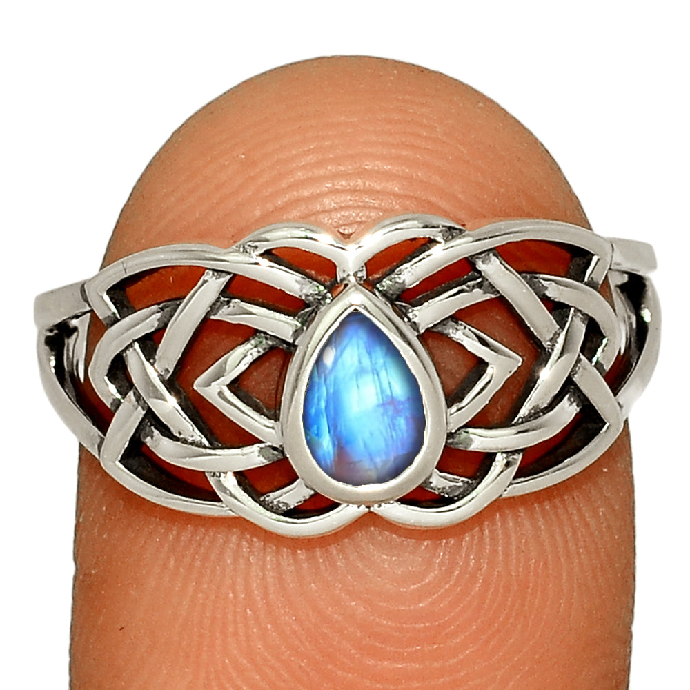 Sterling Silver Celtic Knotwork Rainbow Moonstone Ring