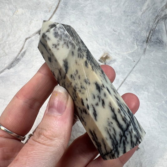 Dendritic Jade Tower