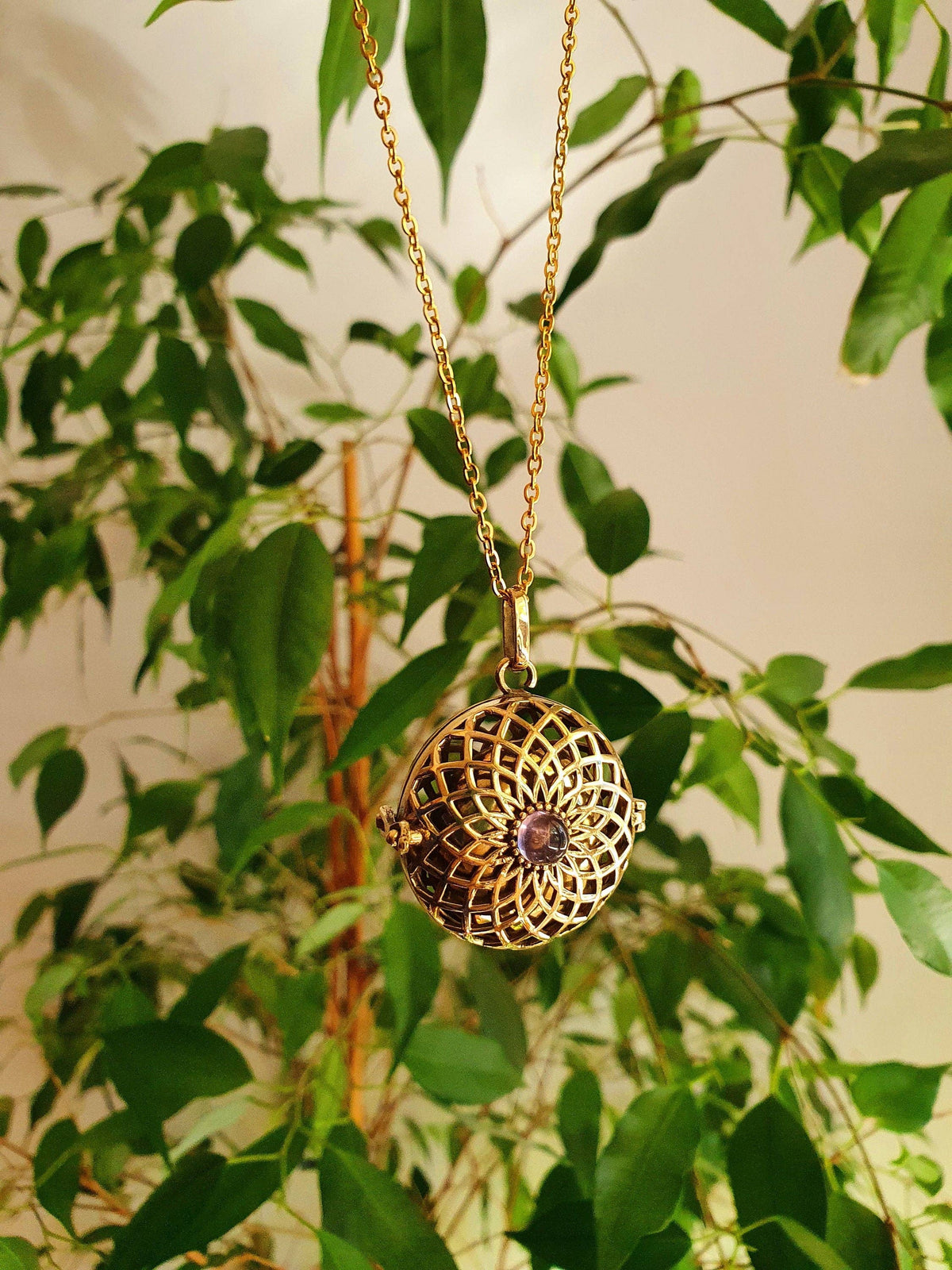Golden Bola Necklace Brass & Amethyst / Pregnancy / Hypoallergenic / Harmony Ball / Chimes / Bell / Vegan / Ethnic / Boho / Hippie /