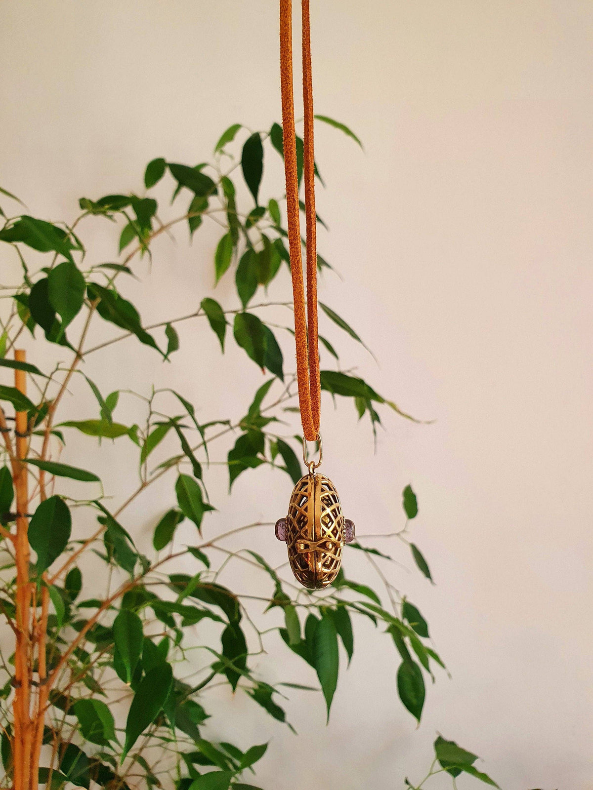 Golden Bola Necklace Brass & Amethyst / Pregnancy / Hypoallergenic / Harmony Ball / Chimes / Bell / Vegan / Ethnic / Boho  / Hippie /