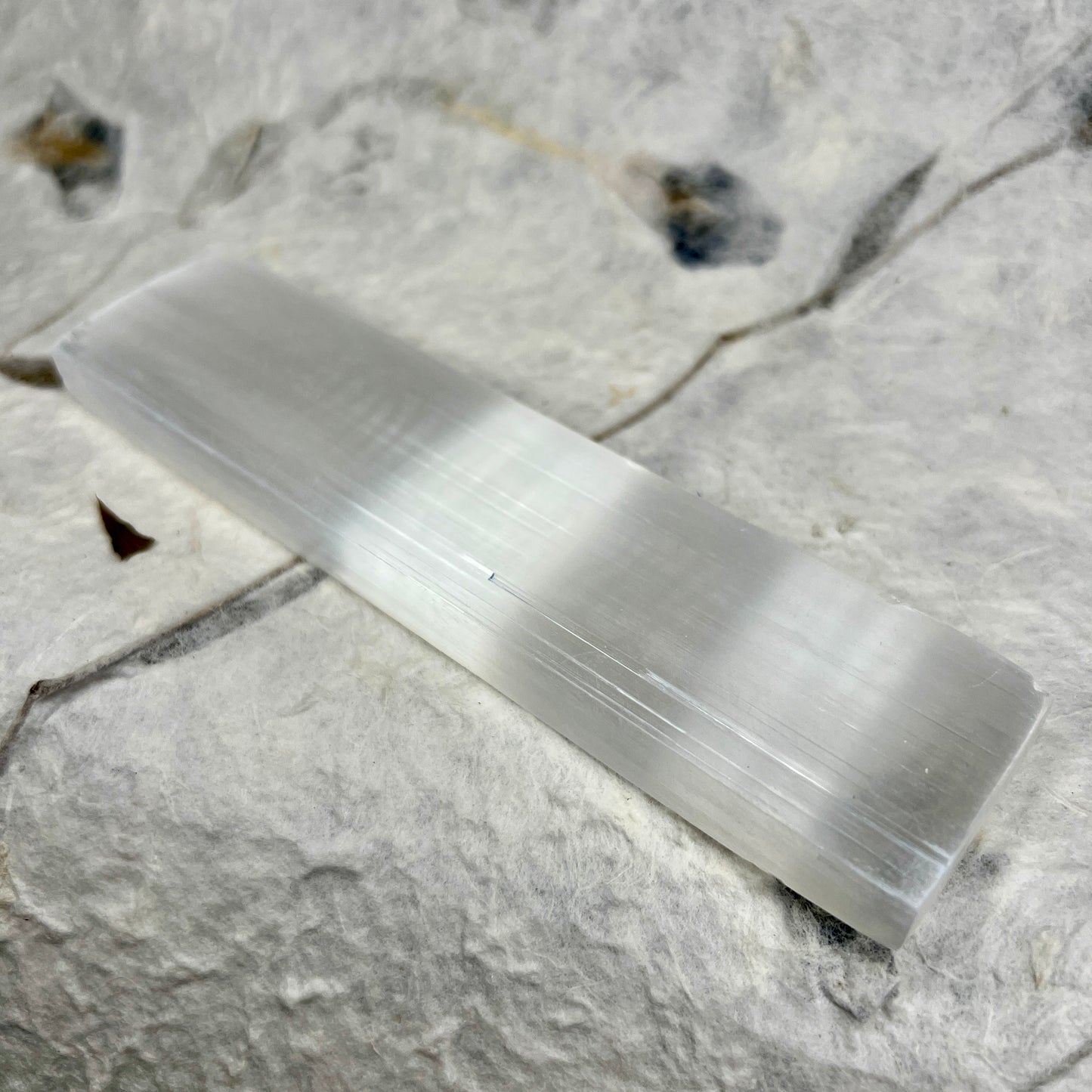 Selenite Charging Plate