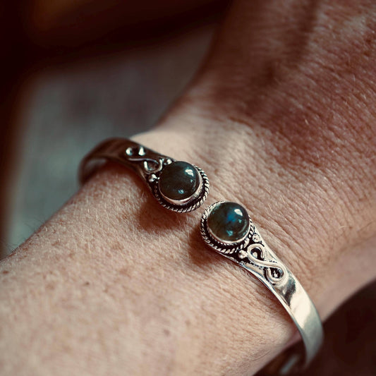 Labradorite Silver Cuff Bracelet, Spiritual Bracelet, Boho Silver Bangle, Statement Cuff, Feminine Jewellery, Gift for Her