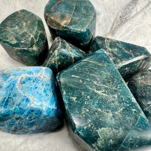 Apatite Tumblestone