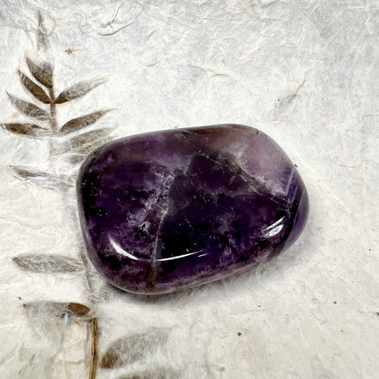 Amethyst Palm Stone