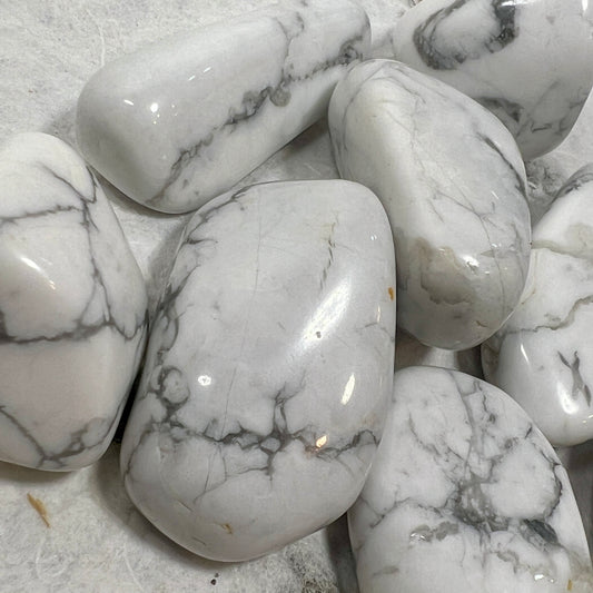 Howlite Tumblestone