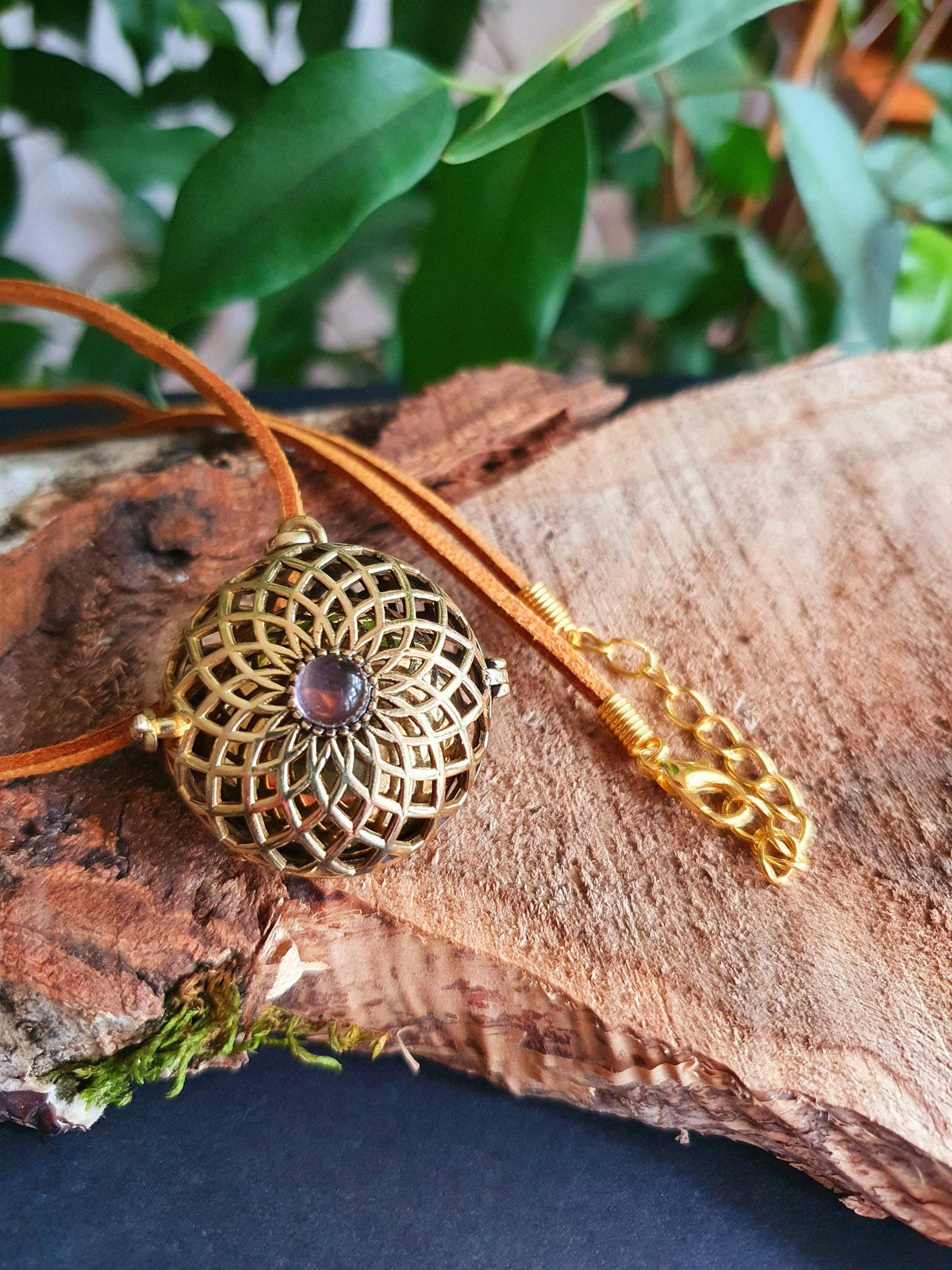 Golden Bola Necklace Brass & Amethyst / Pregnancy / Hypoallergenic / Harmony Ball / Chimes / Bell / Vegan / Ethnic / Boho  / Hippie /