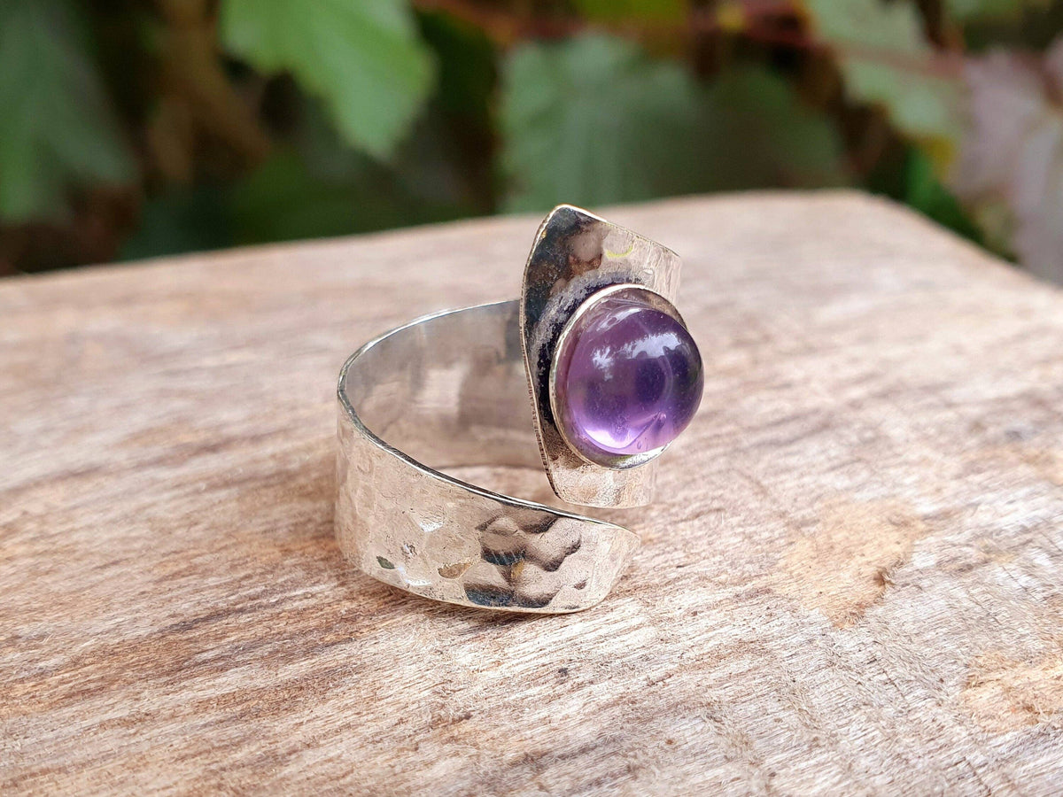 Ethnic style Silver & Amethyst Ring / Adjustable / Boho /  Bohemian / Psy / Rustic / Tribal / Gypsy / Festival / Healing / Festival