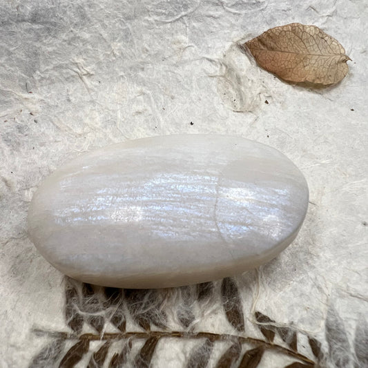 Moonstone Palm Stone