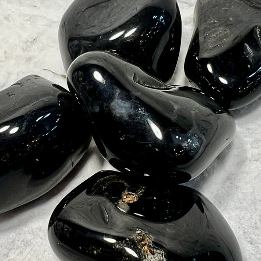 Black Onyx Tumblestone