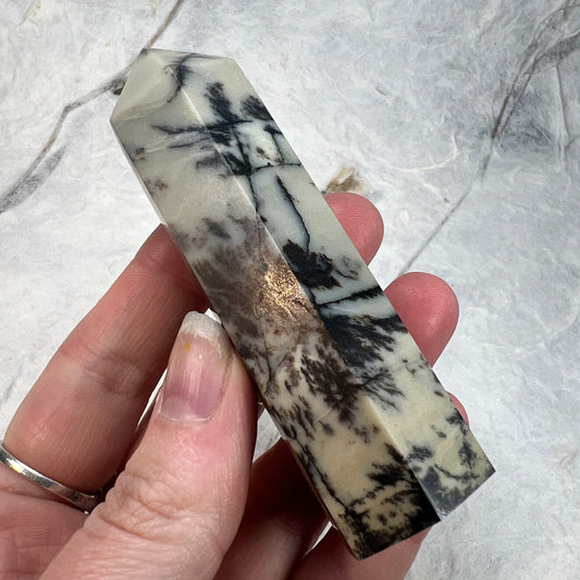 Dendritic Jade Tower