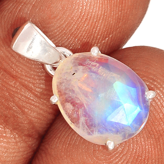 Sterling Silver Faceted Rainbow Moonstone Pendant