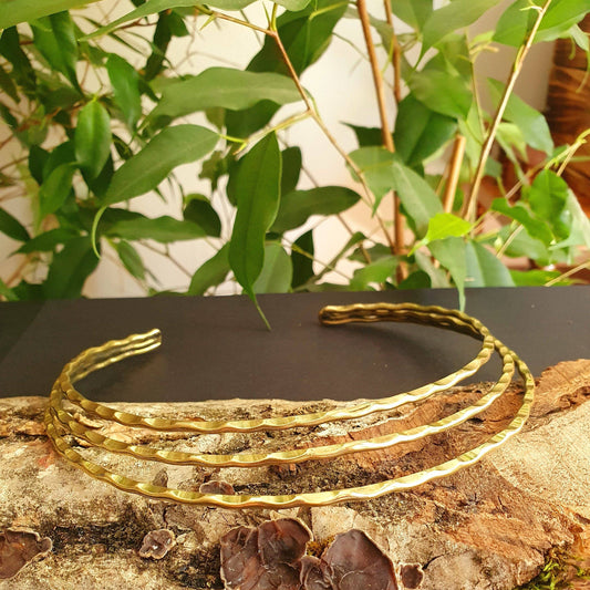 Hammered Choker Brass Necklace / Rustic / Gypsy / Lightweight / Boho / Tribal / Hippie / Rustic / Vegan /