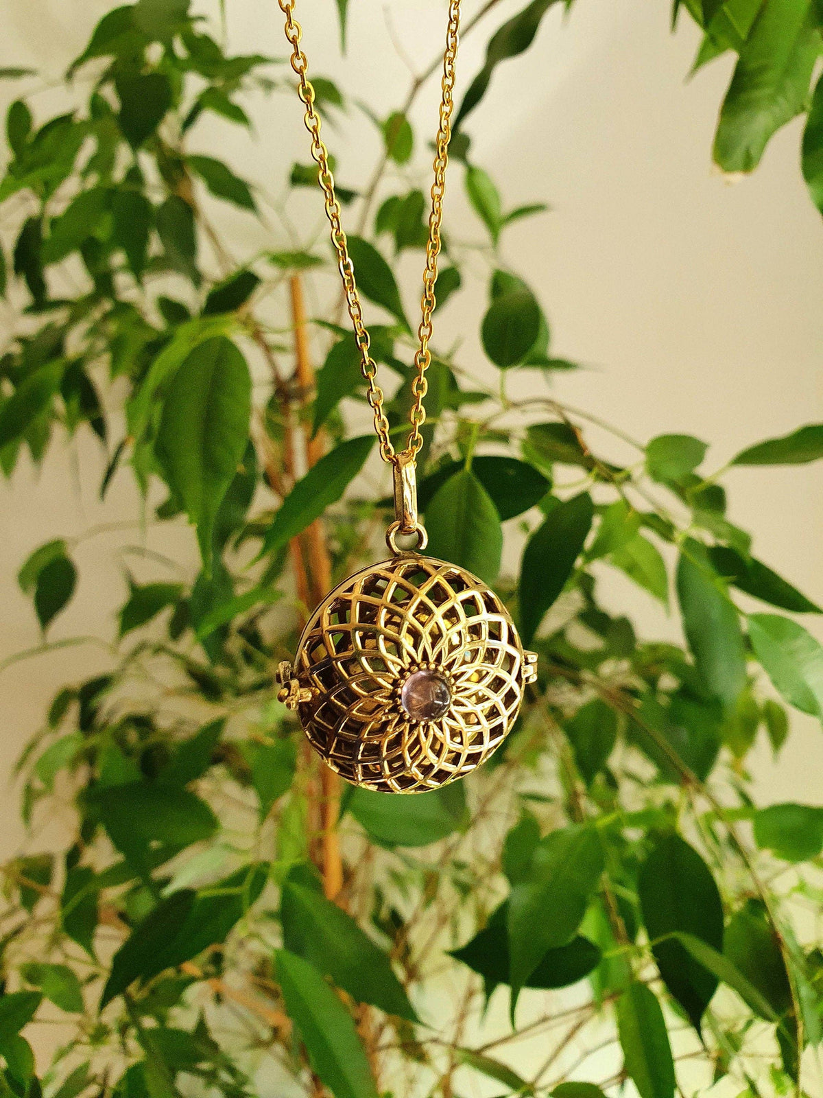 Golden Bola Necklace Brass & Amethyst / Pregnancy / Hypoallergenic / Harmony Ball / Chimes / Bell / Vegan / Ethnic / Boho  / Hippie /