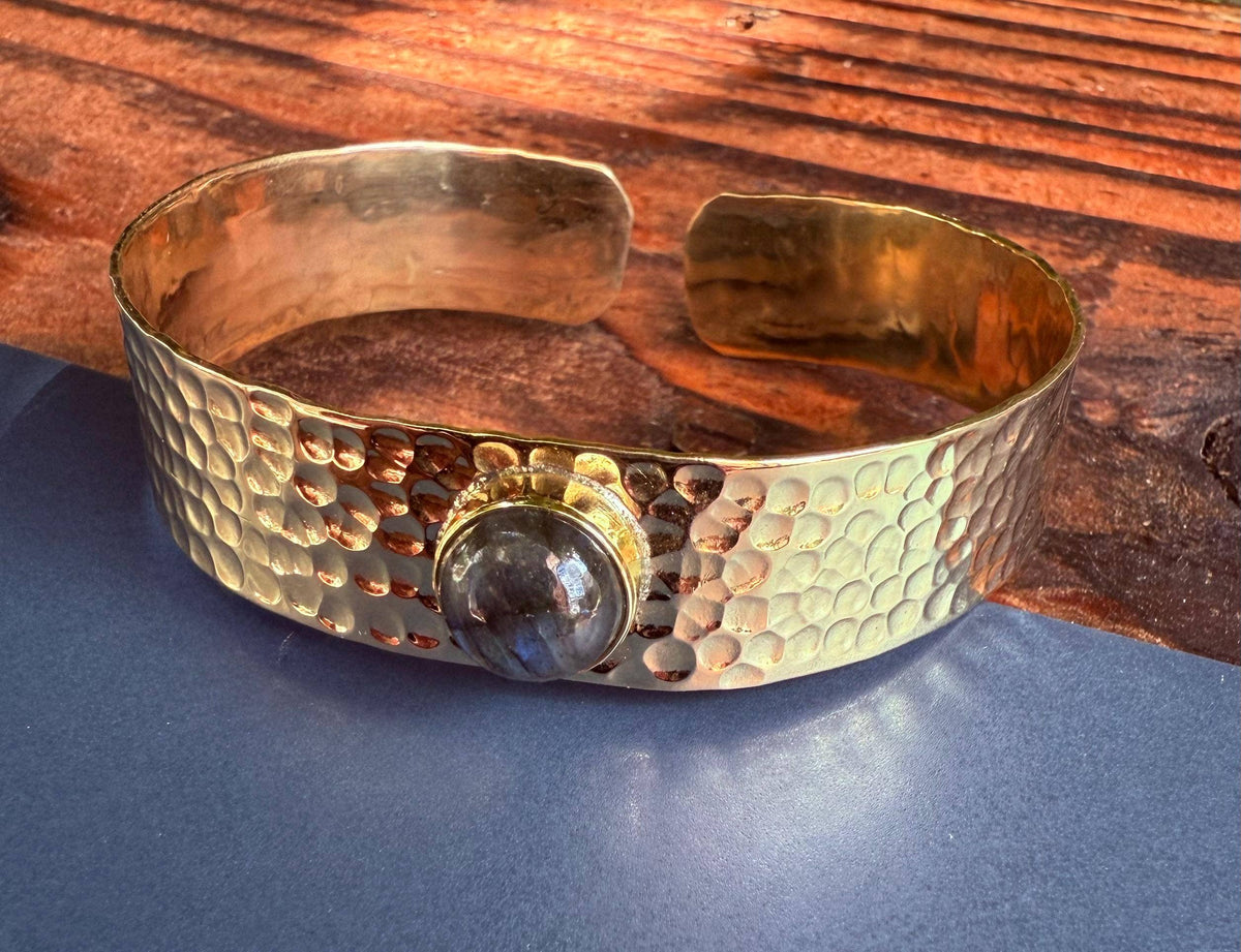 Hammered Brass Bracelet Labradorite , Adjustable Bohemian Jewellery, Ethnic Style, Rustic