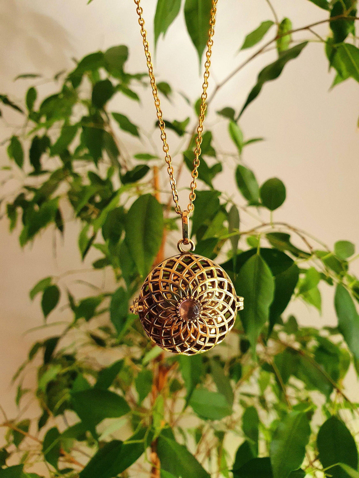 Golden Bola Necklace Brass & Amethyst / Pregnancy / Hypoallergenic / Harmony Ball / Chimes / Bell / Vegan / Ethnic / Boho  / Hippie /