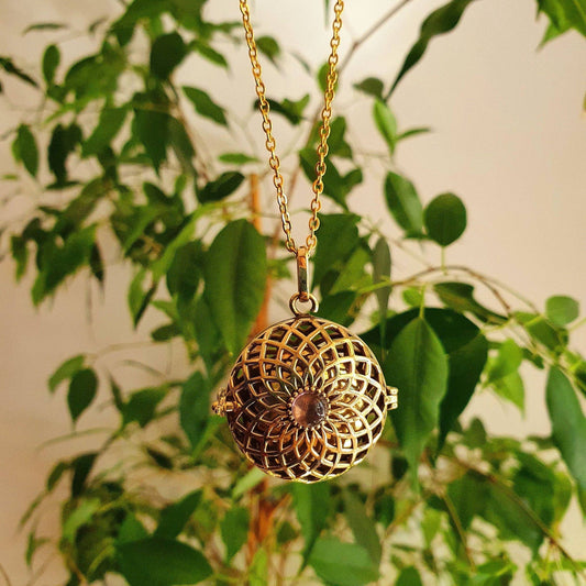 Golden Bola Necklace Brass & Amethyst / Pregnancy / Hypoallergenic / Harmony Ball / Chimes / Bell / Vegan / Ethnic / Boho  / Hippie /