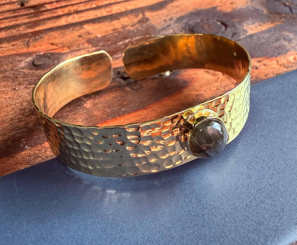 Hammered Brass Bracelet Labradorite , Adjustable Bohemian Jewellery, Ethnic Style, Rustic