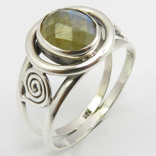 Labradorite Sterling Silver Embellished Spiral Cut Ring