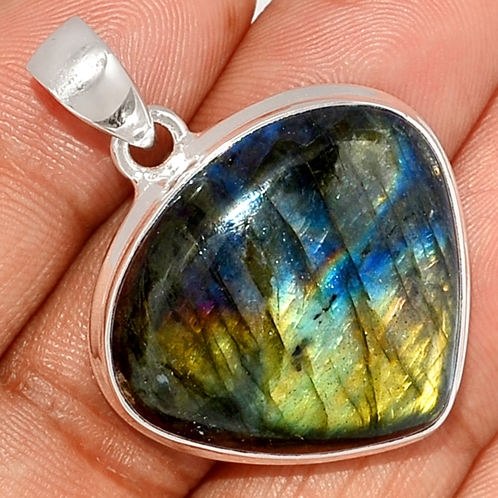 Sterling Silver Multi Fire Labradorite Pendant